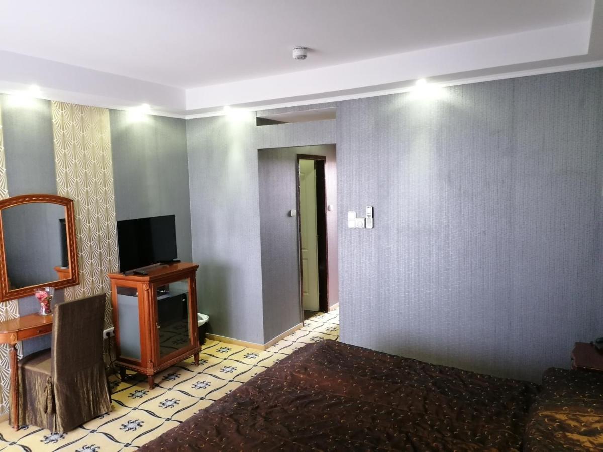 Duna Relax Hotel ราซเคเว ภายนอก รูปภาพ