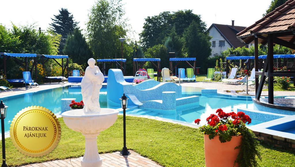 Duna Relax Hotel ราซเคเว ภายนอก รูปภาพ